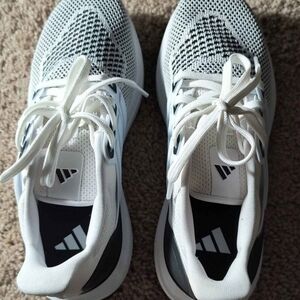 Adidas White and Black Gym Running Shoes Size 5